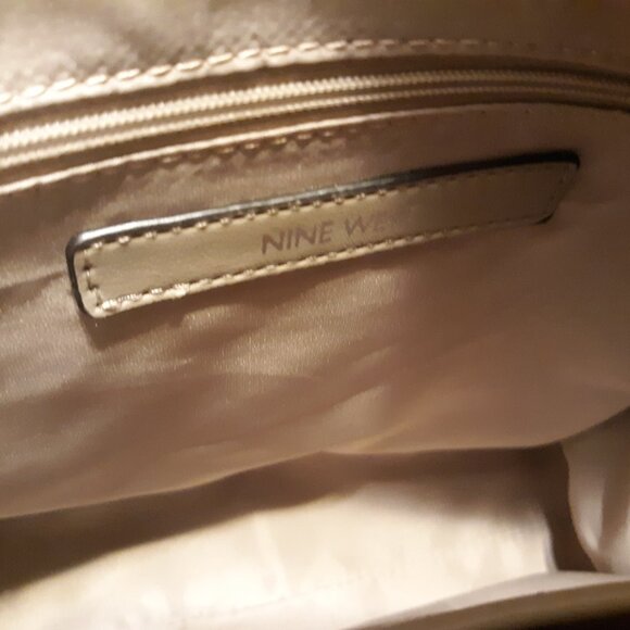 Nine West Purse with Removable Strap - Picture 7 of 9